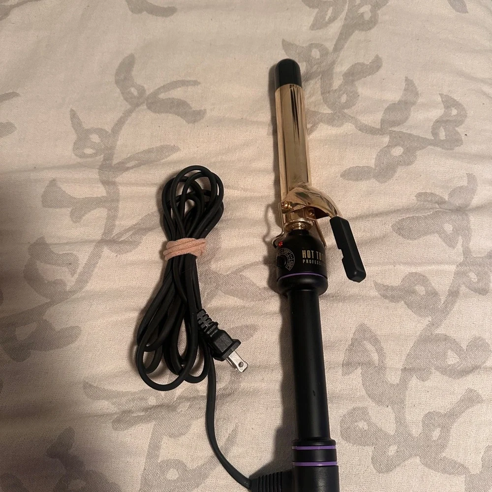 Hot Tools 24K Gold Extended Barrel Curling Iron 1 inch